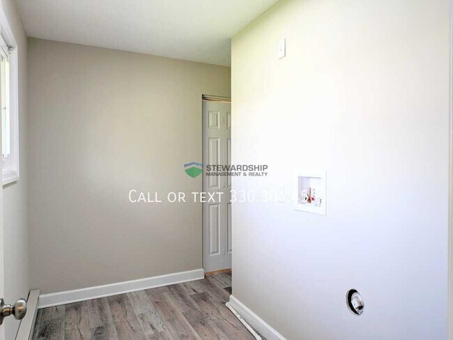 Building Photo - 6157 Kemary Ave SW