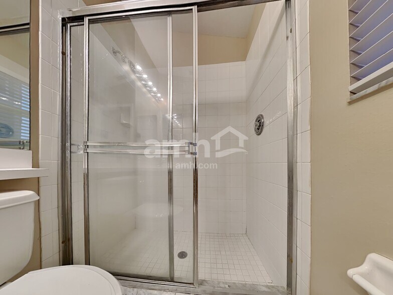 Building Photo - 12718 White Bluff Rd