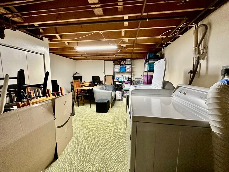 Building Photo - 61 6th St