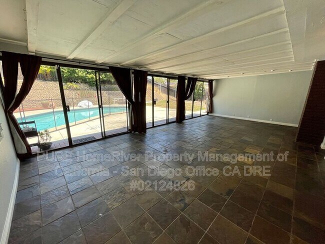 Building Photo - 8970 Lake Angela Dr