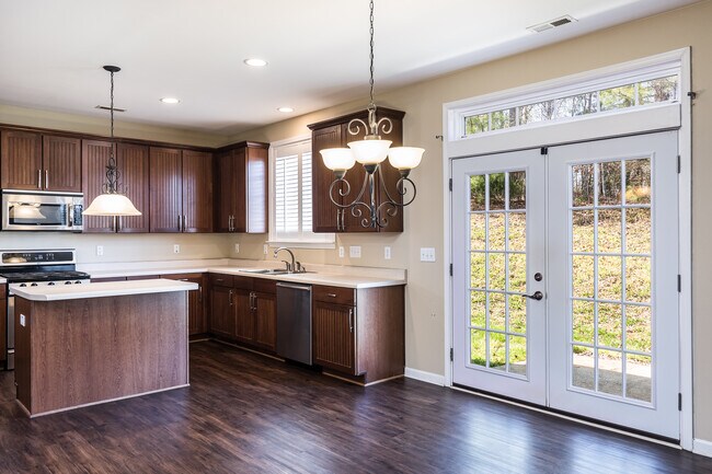 Building Photo - 117 Woodtrellis Ct