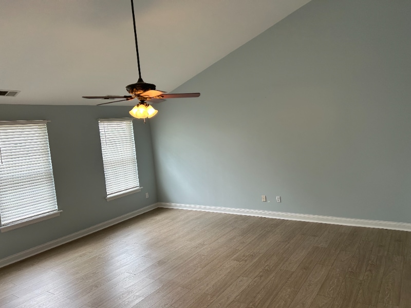 Building Photo - 10923 Keene Rd