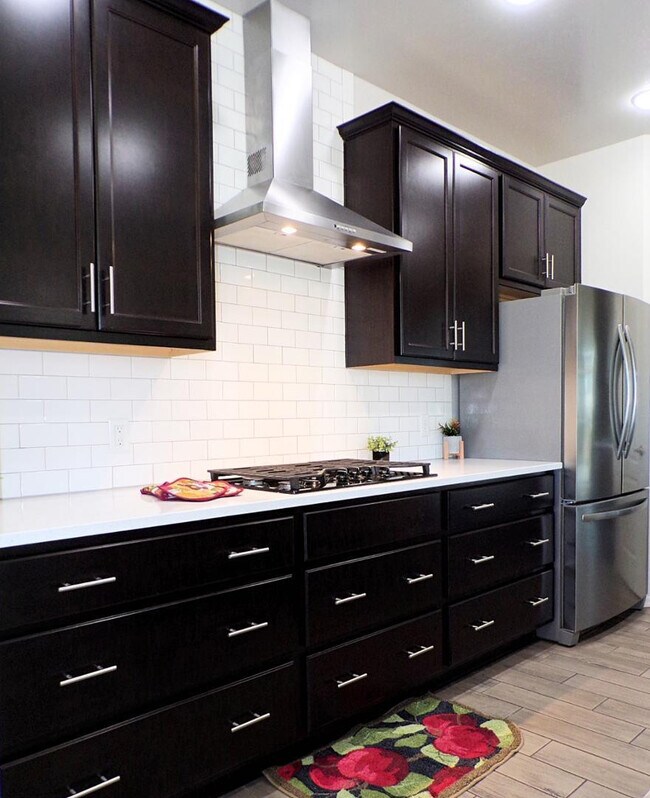 Building Photo - 6263 Saddlehorn Cir