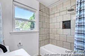 Building Photo - 258 Antrim Dr