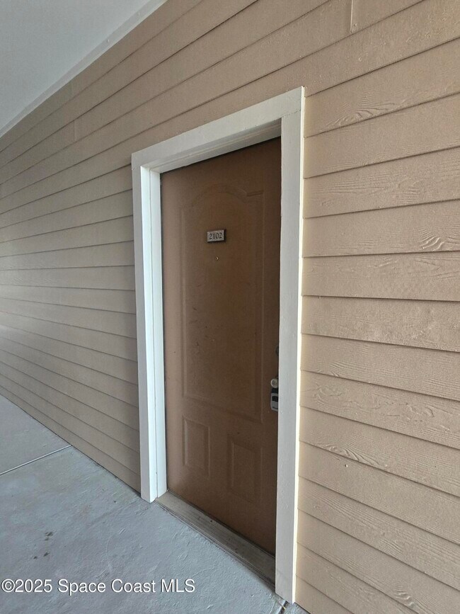 Building Photo - 6470 Borasco Dr
