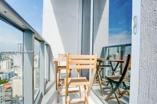 Building Photo - 151 SE 1st St