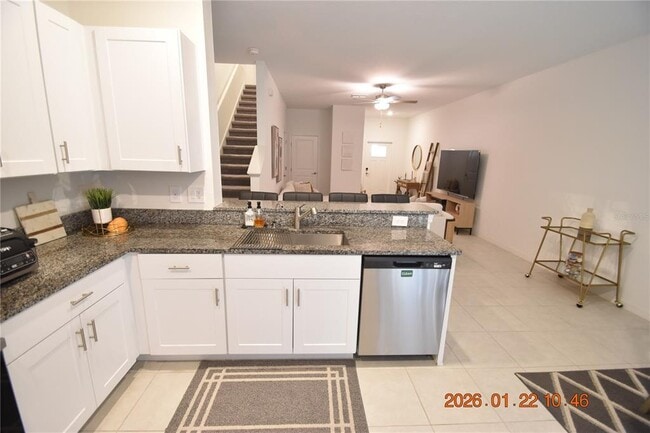 Building Photo - 10296 Trumpet Honeysuckle Wy