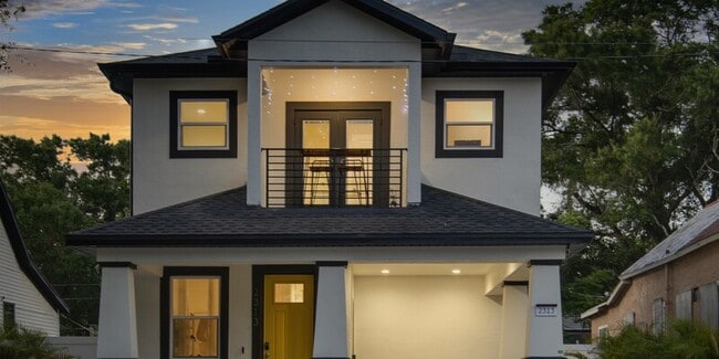 Primary Photo - West Tampa 3/2.5 New Construction