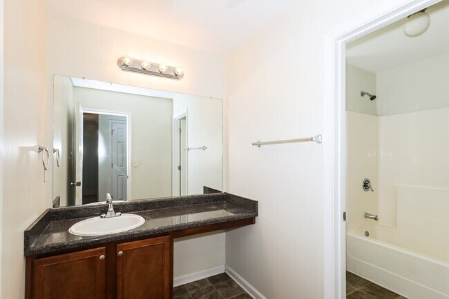 Building Photo - 149 Hamilton Pointe Dr