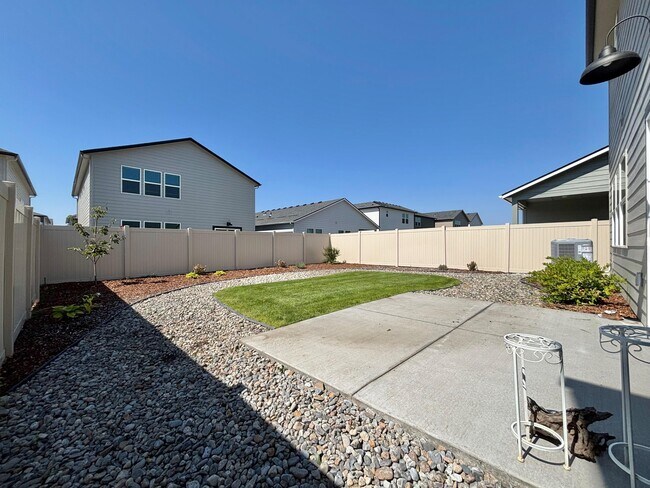 Building Photo - 3918 Keller Ln