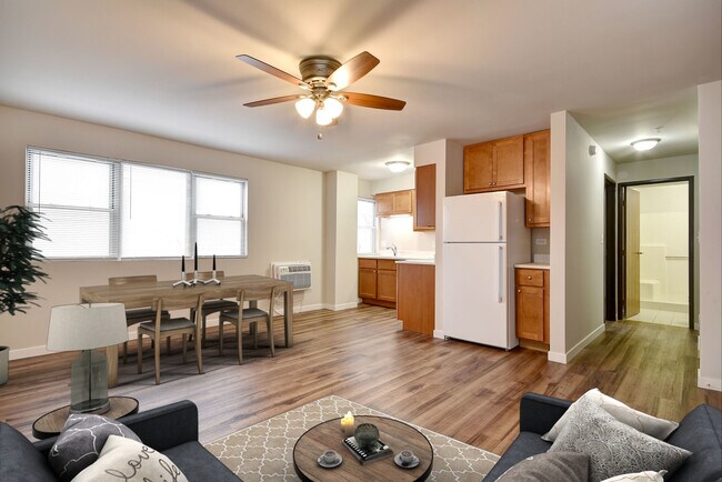 Interior Photo - 4747 19th Street