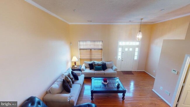 Building Photo - 12021 Calico Woods Dr