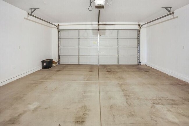 Building Photo - 14370 S Camino Vallado