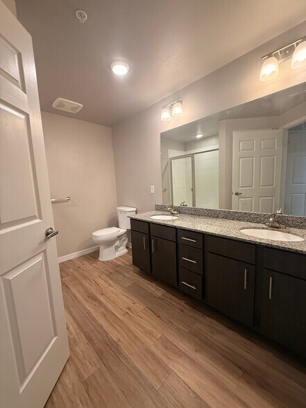 Building Photo - 3335 Grant Cove Cir