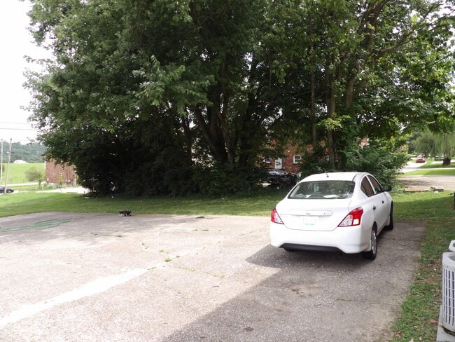 Building Photo - 302 Quachita Trail