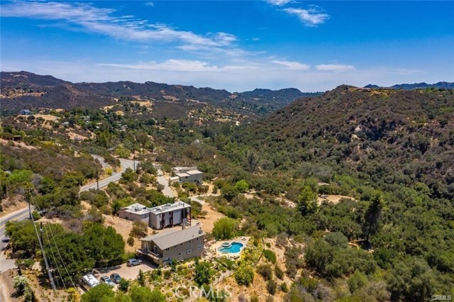 Building Photo - 2411 N Topanga Canyon Blvd