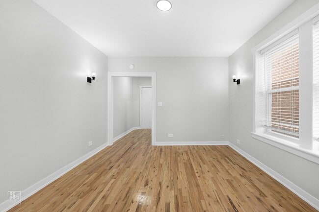 Building Photo - 4720 S Drexel Blvd Chicago, IL 60615