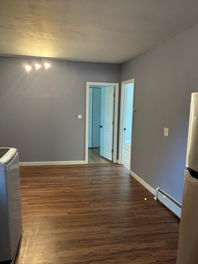 Building Photo - 6 -12 Harrison Ave