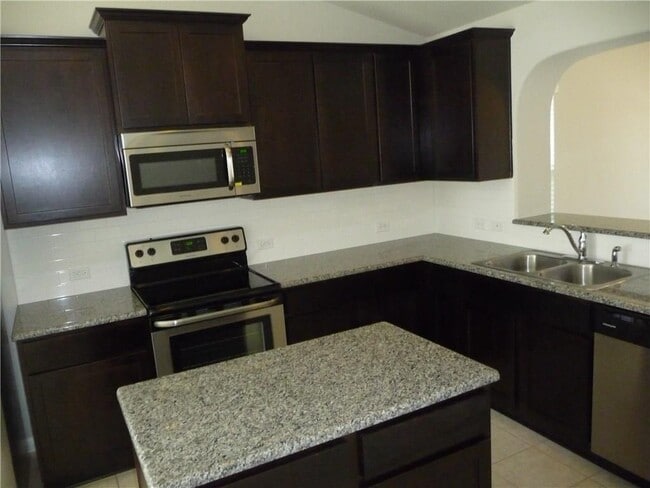 Building Photo - 1118 Walnut Canyon Blvd