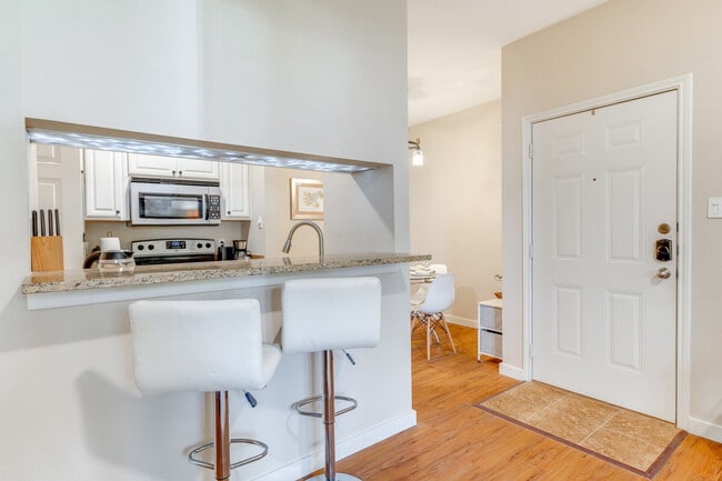 Building Photo - 12166 Metric Blvd