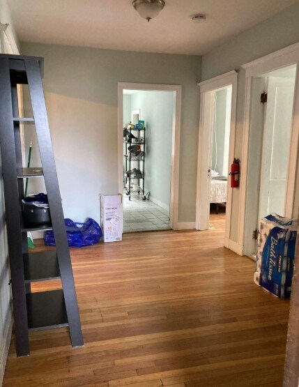 Building Photo - 15 Radnor Rd