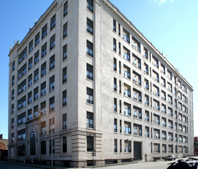 Johnston Square Apartments 501 E Preston St Baltimore MD 21202