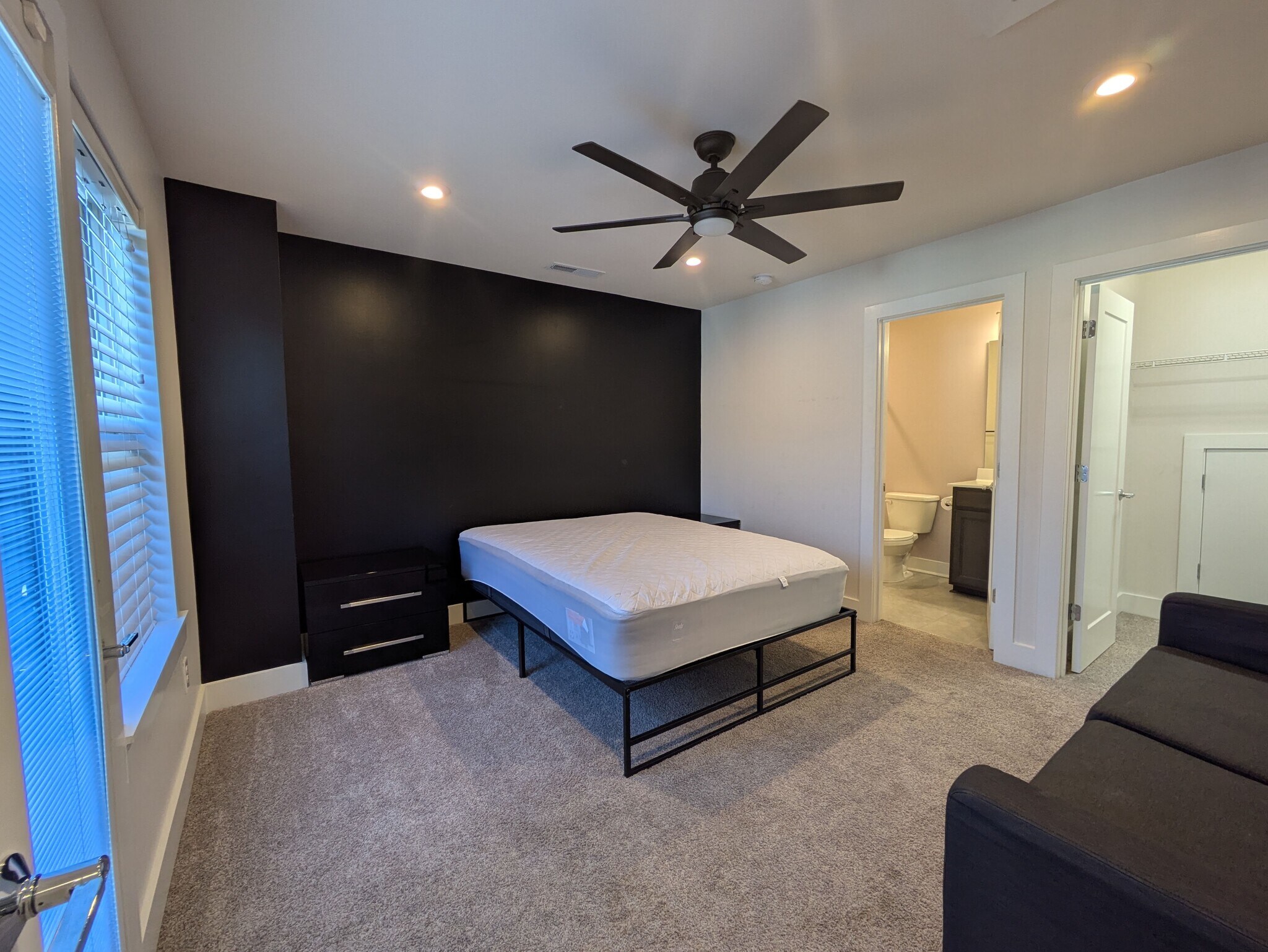 Third bedroom - 15037 New Amsterdam Ln