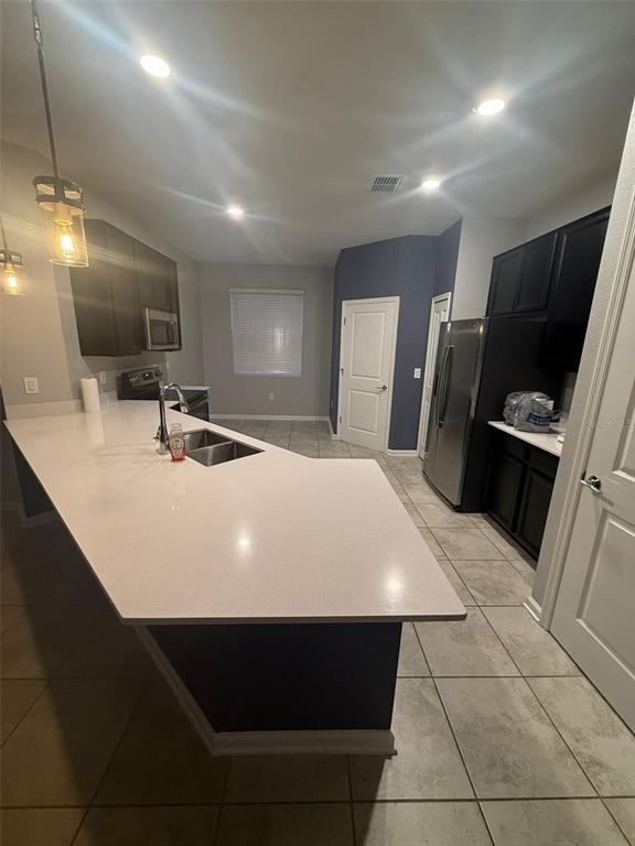 Building Photo - 1125 Saguaro St