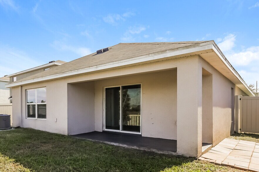 Building Photo - 11437 Stone Pine St