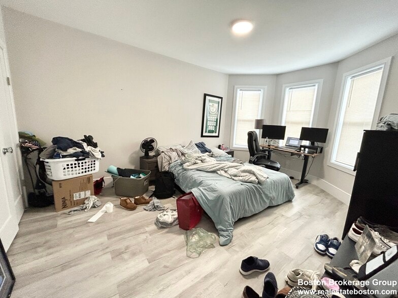 Building Photo - 23 Mount Vernon St