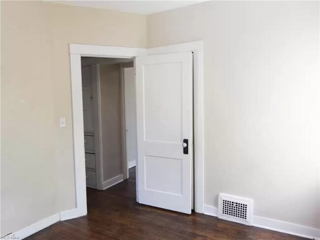 Building Photo - 3320 Berkeley Rd