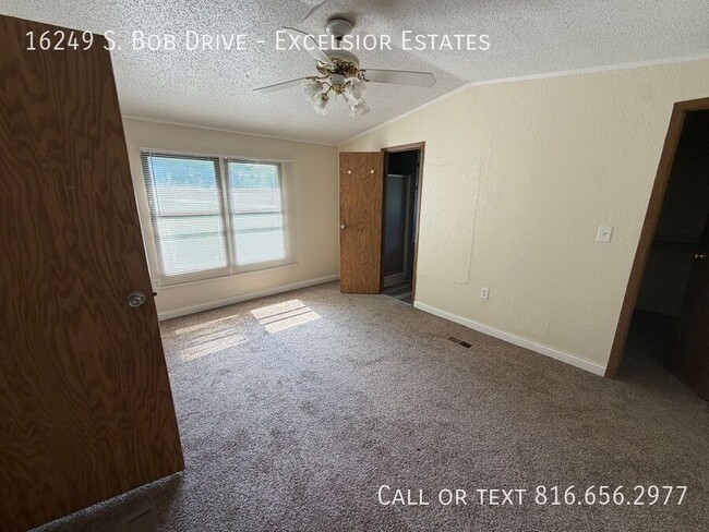 Building Photo - 16249 Bob Dr