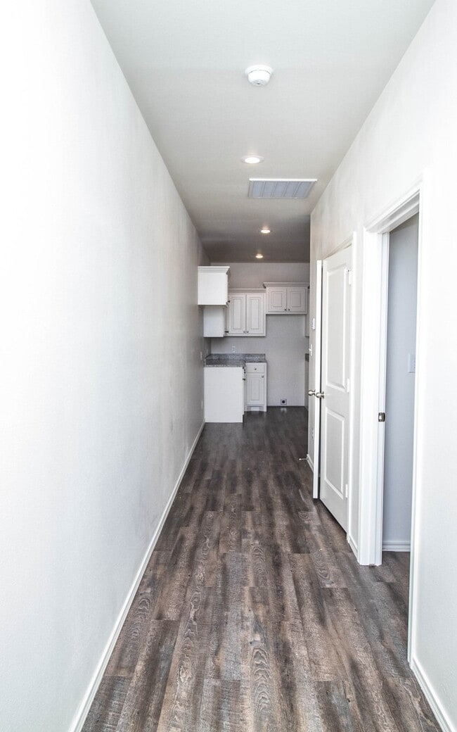 Building Photo - 6925 20th St