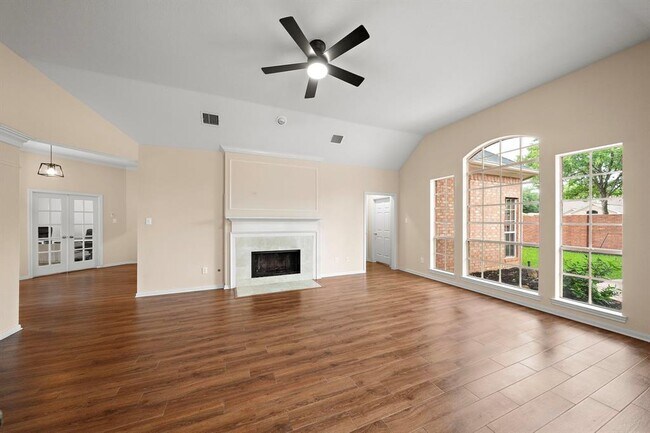 Building Photo - 7319 Emerald Glen Dr
