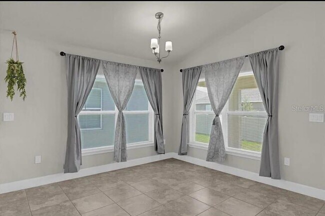 Building Photo - 430 Panaro Ln