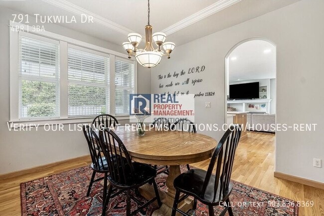 Building Photo - 791 Tukwila Dr