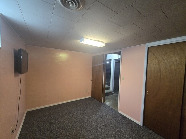 Building Photo - 124 W Water St