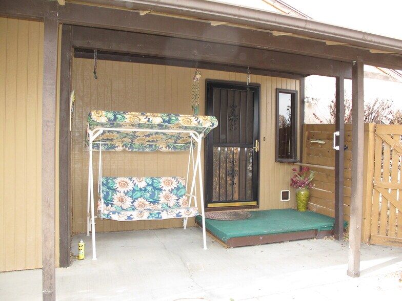 Building Photo - 3289 N Good Hope Cir