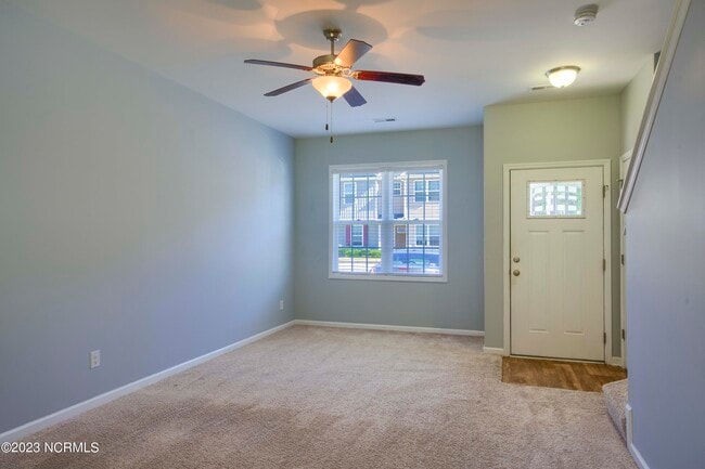 Building Photo - 113 Beacon Woods Dr