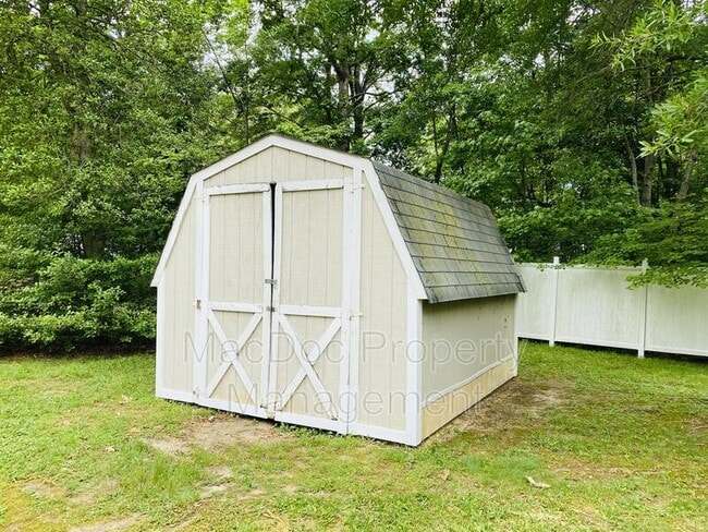 Building Photo - 10717 S Jamie Pl