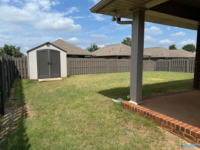 Building Photo - 612 Durbin Ln SW