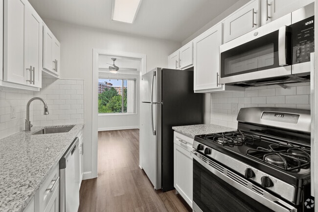 Interior Photo - Cortland on Pike