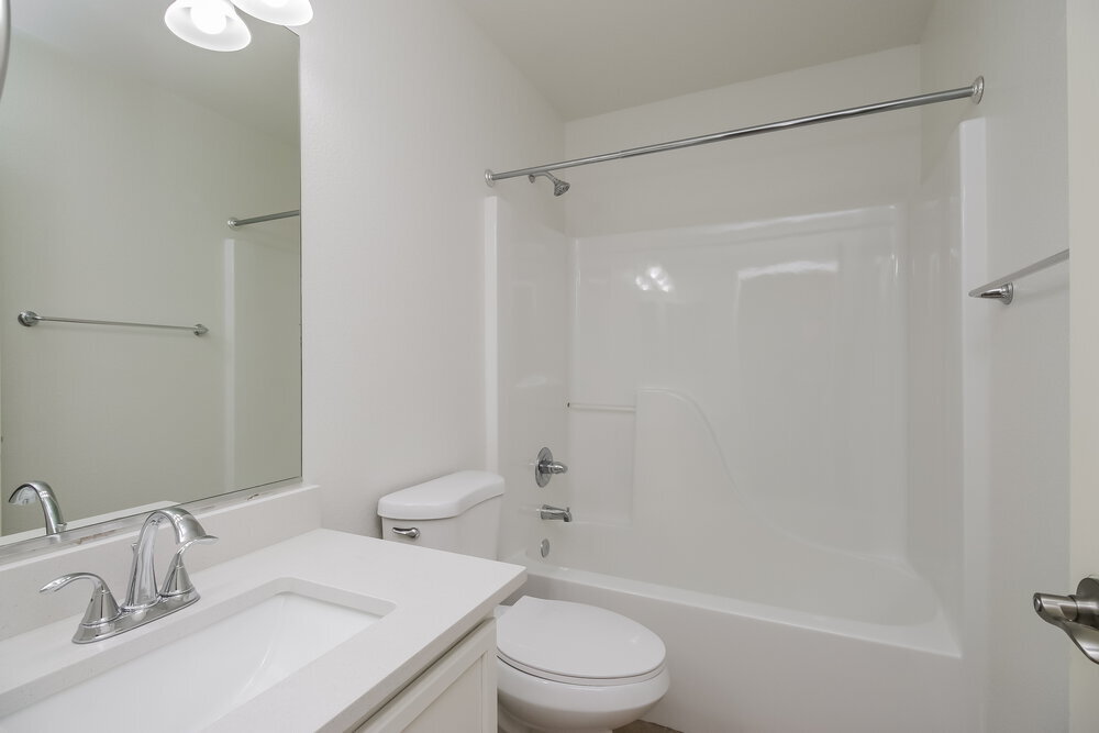 Building Photo - 10442 E Arcadia Ave