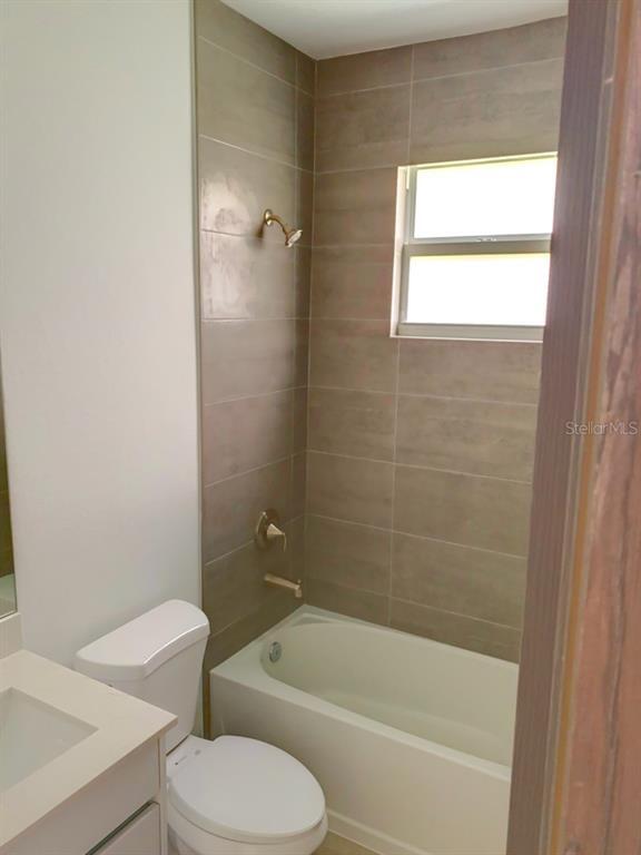 Building Photo - 4507 Knowles Ln