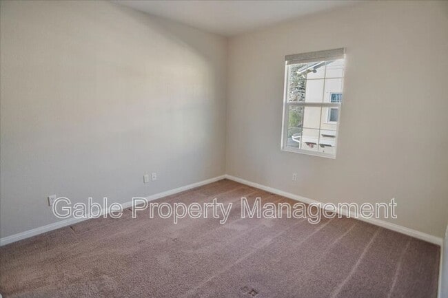 Building Photo - 22772 Harmony Dr