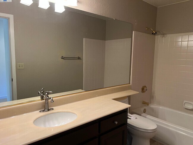 Building Photo - 4173 Garibaldi Pl