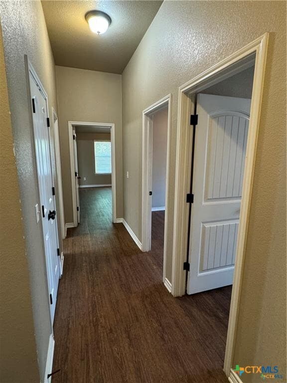 Building Photo - 601 Sladecek Dr