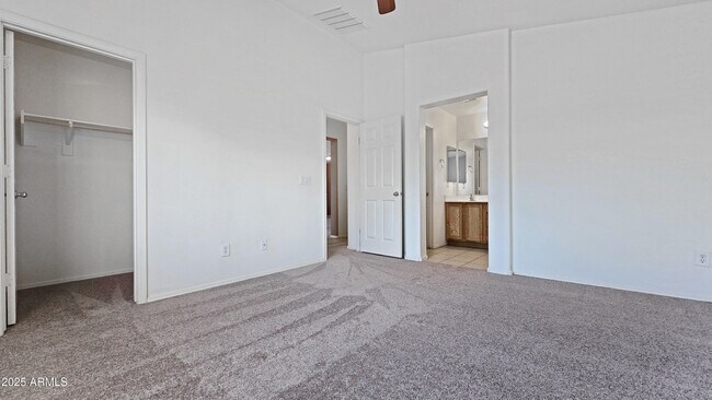 Building Photo - 23827 W Yavapai St
