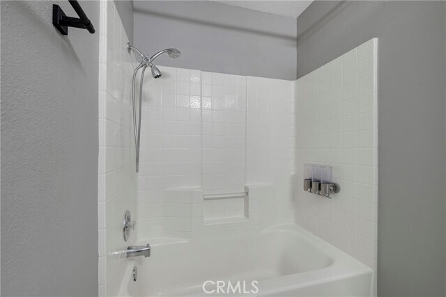 Building Photo - 3435 E Salisbury Cir