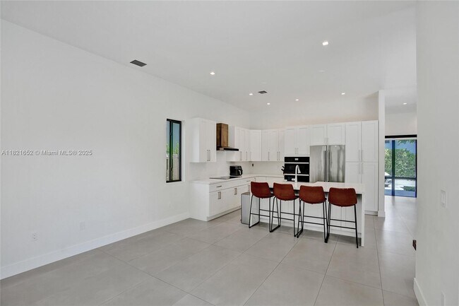 Building Photo - 7759 SW 99th St